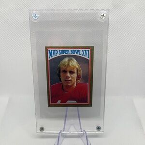 Joe Montana 1982 MVP Super Bowl XVI Gold Foil Topps 2nd Year Card In Case